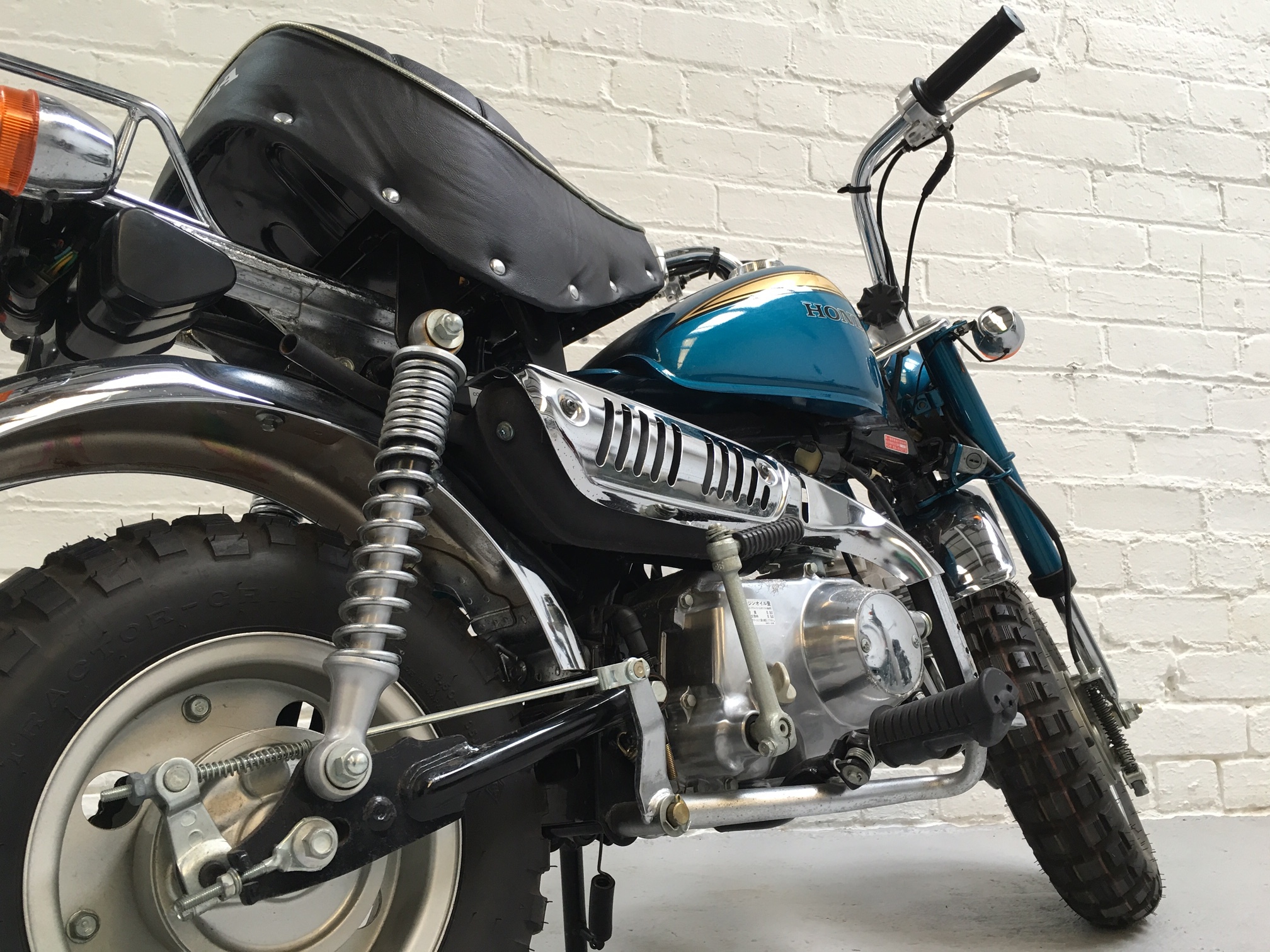 1998 Honda Dio 50ZX 50th Anniversary Limited Edition £1,550 1998 Honda Dio 50ZX 50th Anniversary Limited Edition £1,550
